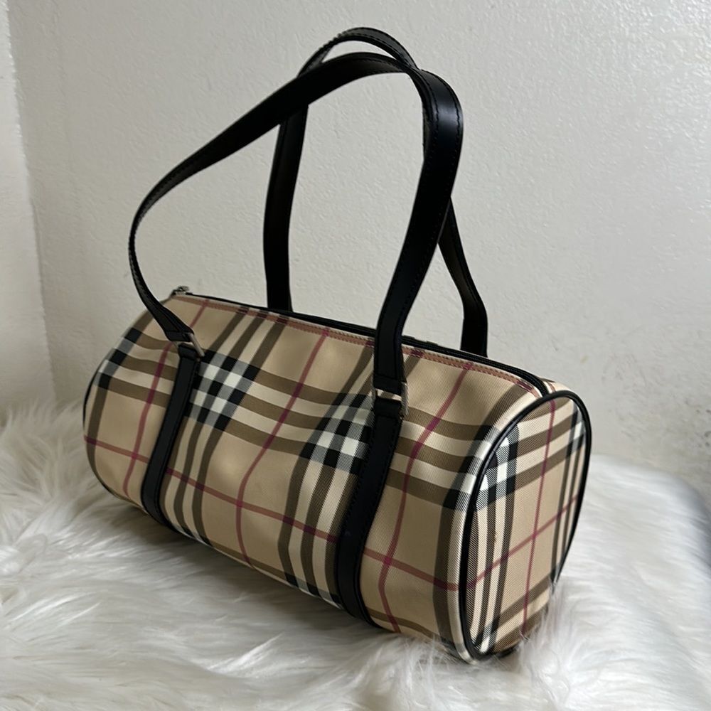 💯Authentic Burberry Papillon Handbag🍀 - Picture 14 of 15